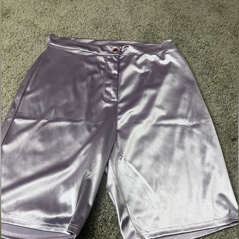 Short Set - Picture 5 of 5